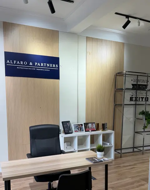 Sala del despacho de Alfaro & Partners